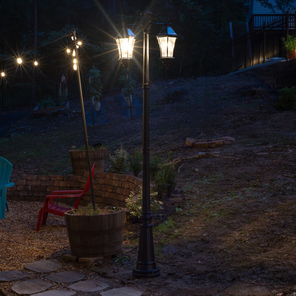 LED Victorian Morph Solar Double Lamp Post Lights - 300 Lumens - 2700K - Black Finish - Gama Sonic - Image 4